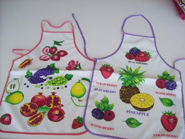 Ποδιά κουζίνας με πλαστικό σε πετσετέ υφή με στηθούρι κ τύπωμα #252