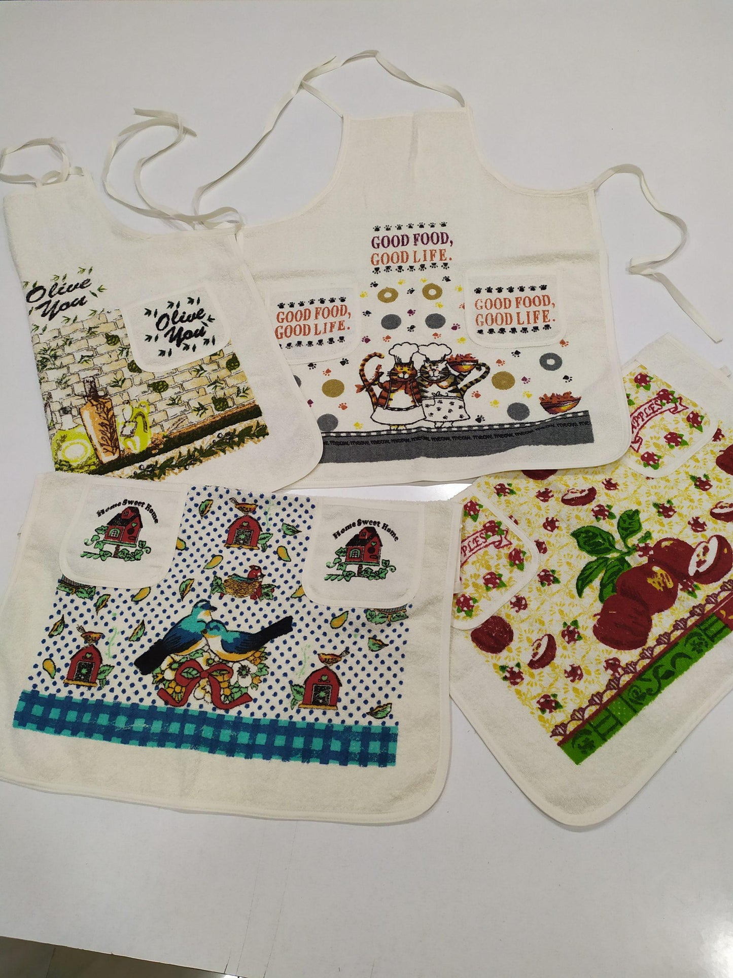 Ποδιά κουζίνας σε πετσετέ υφή με στηθούρι κ τύπωμα #251