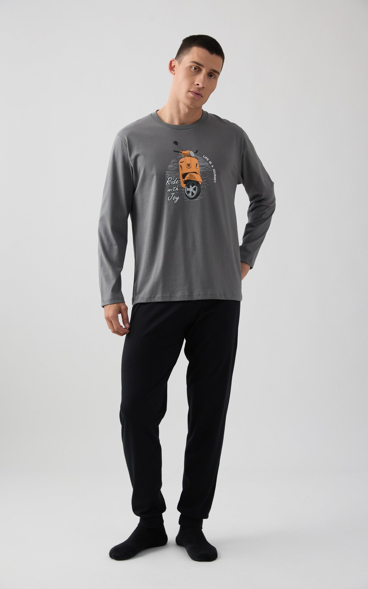 Minerva ανδρική χειμερινή πυζάμα από 100% βαμβάκι Vespa #71301